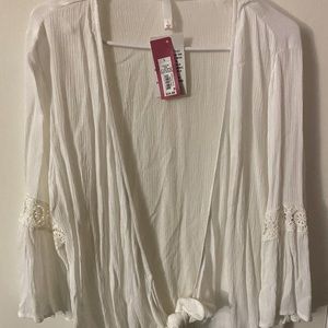 White kimono with front tie